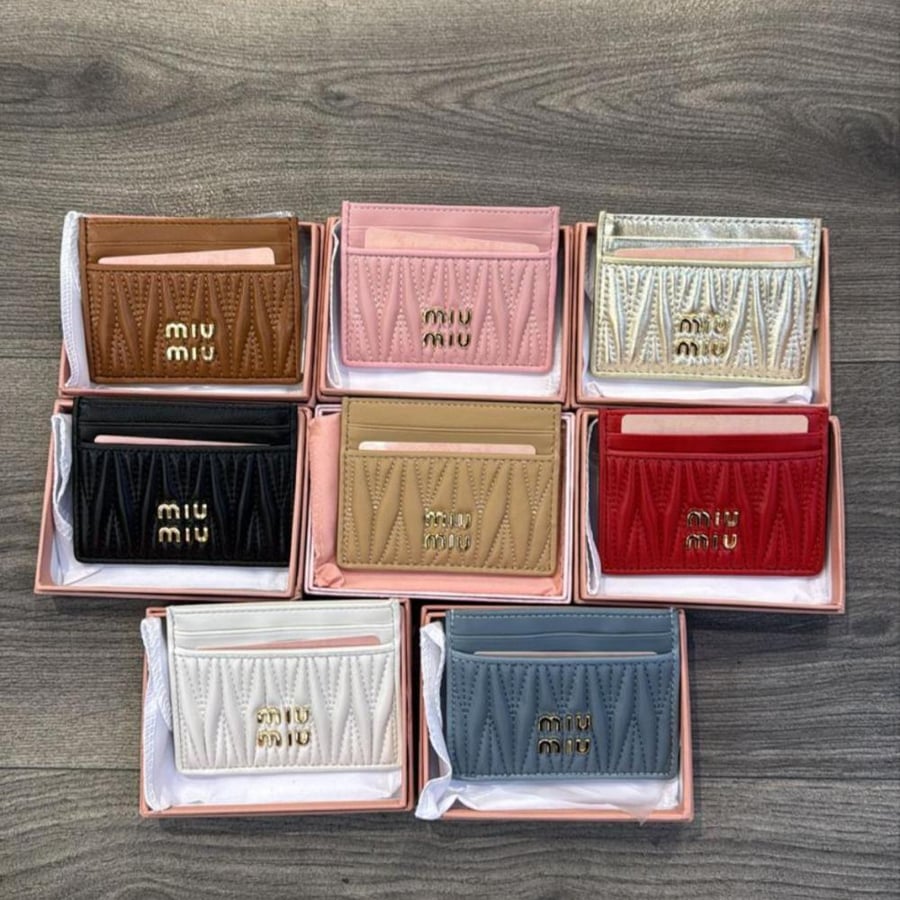 محفظة MiuMiu