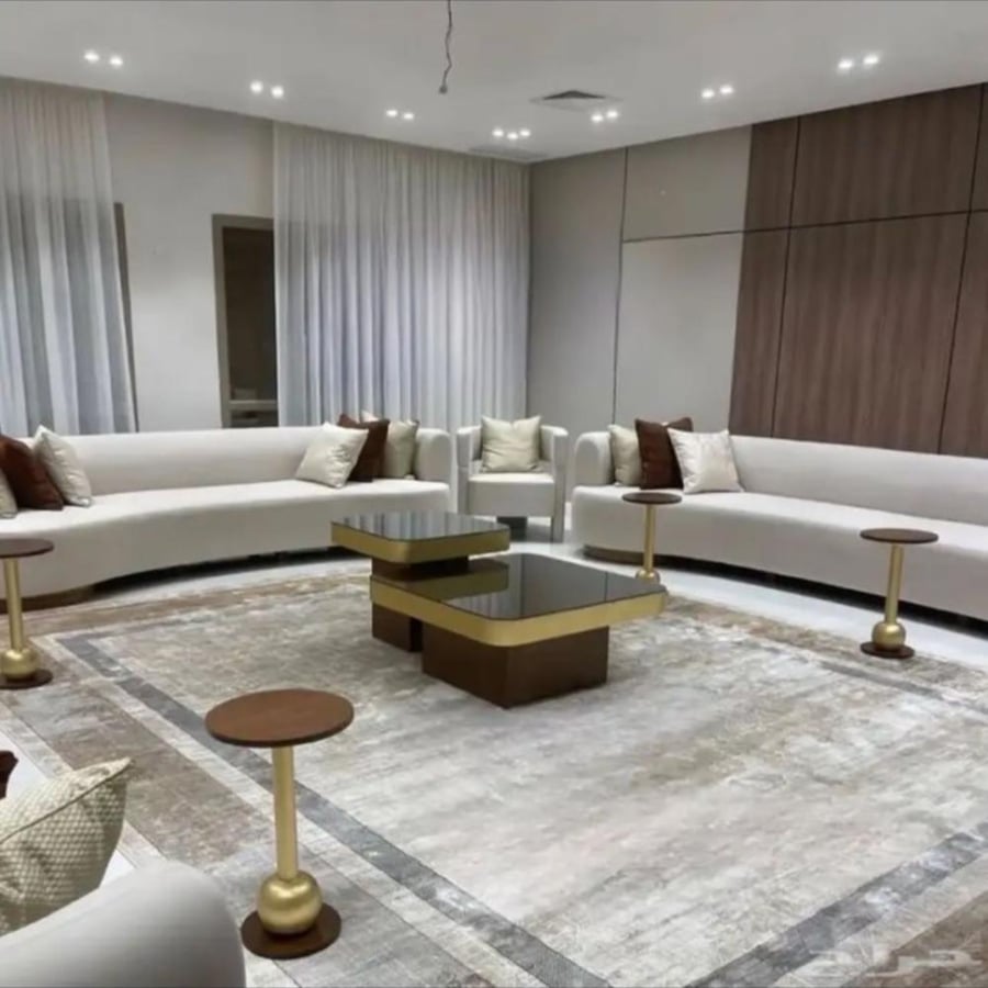 طقم طاولات ضيافة