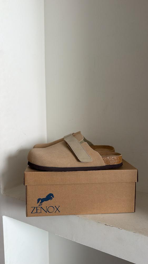 Sandal