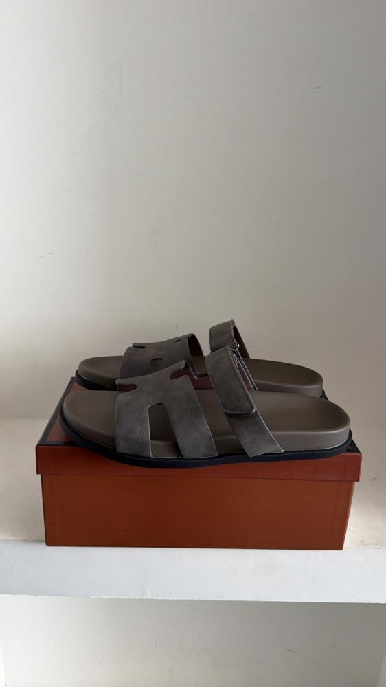 Sandal