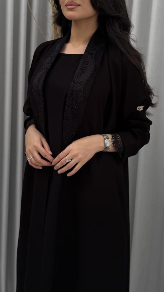 عباية رنا