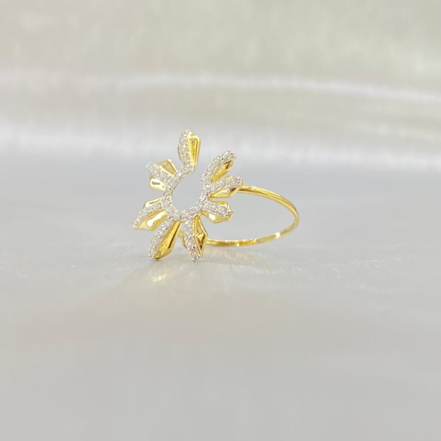 Diamond design ring