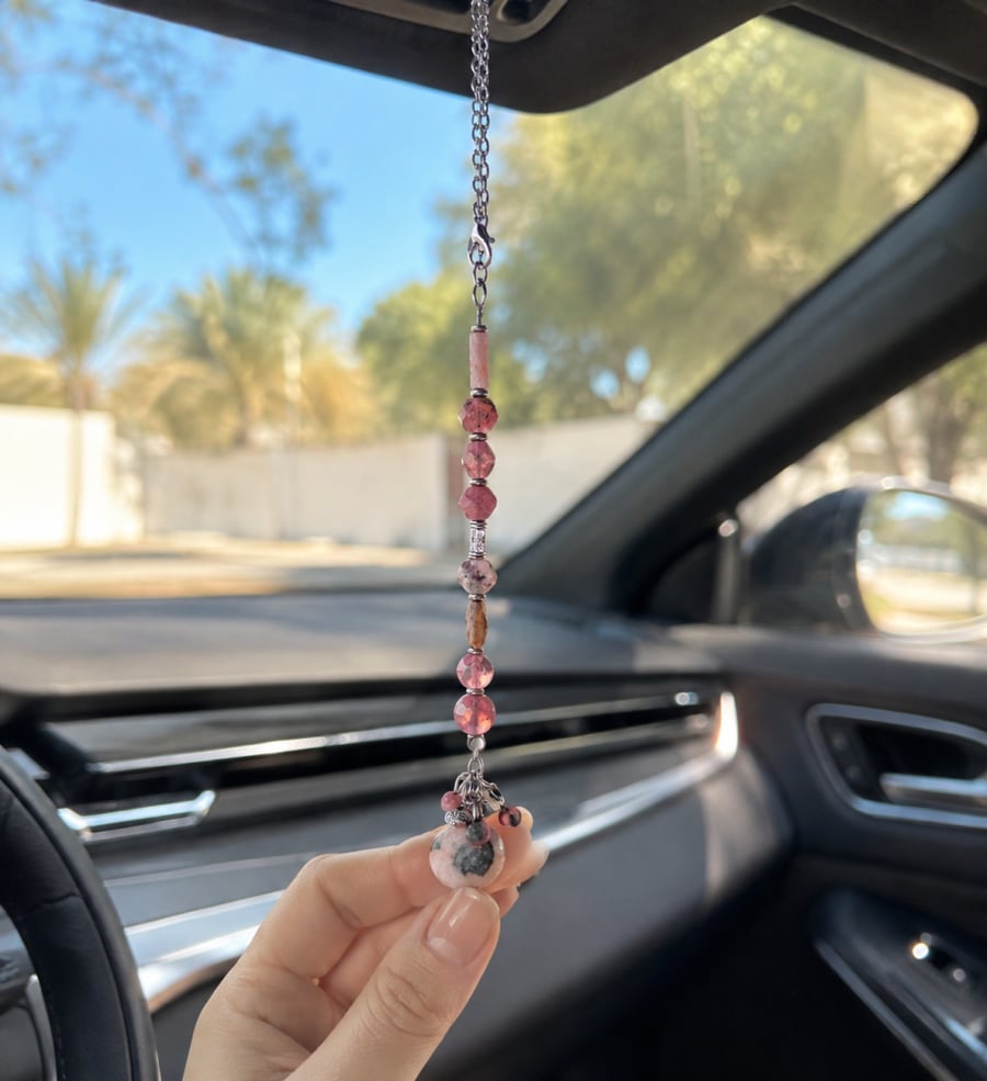 تعليقة سيارة رودونايت