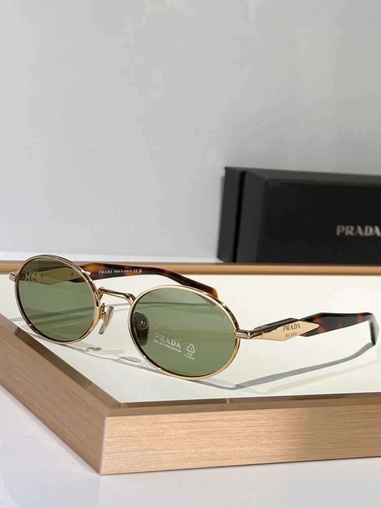 PRADA Round-frame sunglasses
