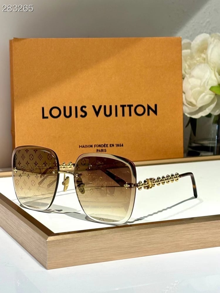 LOUIS VUITTON My LV Chain Square Sunglasses
