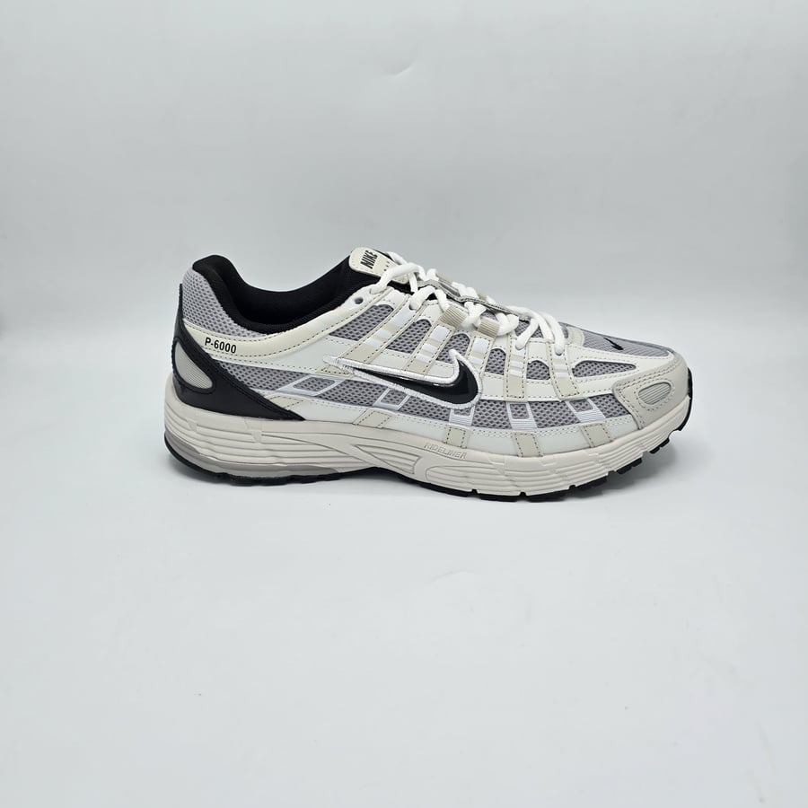 NIKE – P-6000