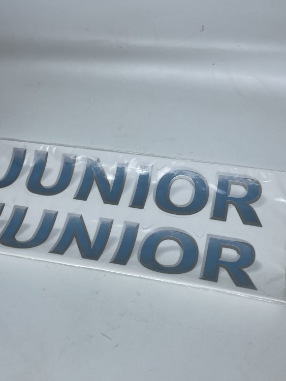 طقم استكر ابواب (junior) كامري 2005-2006 ازرق