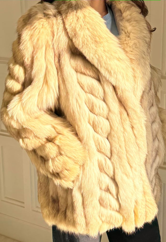 FOX white quilted fur jacket