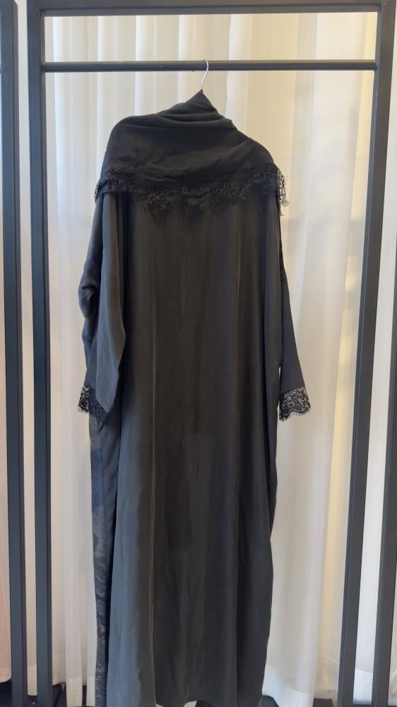 LACE ABAYA