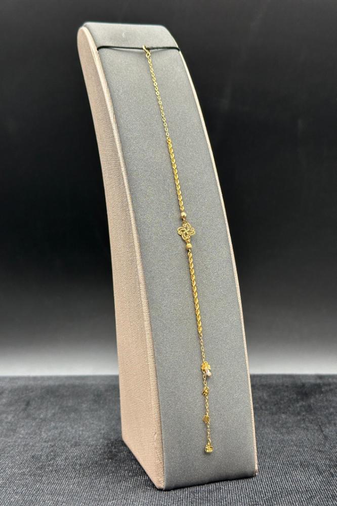 Twisted Gold Bracelet, 21K, Weight 1.1 grams