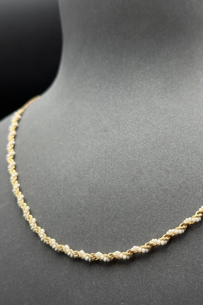 Braided Pearl Necklace with 18K Gold – 2 Grams