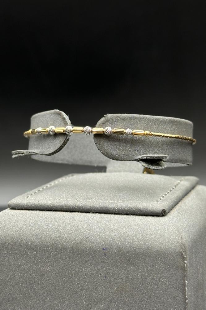 Pure Italian Gold Ball Bracelet, 18 Karat, Weight: 3.5 grams
