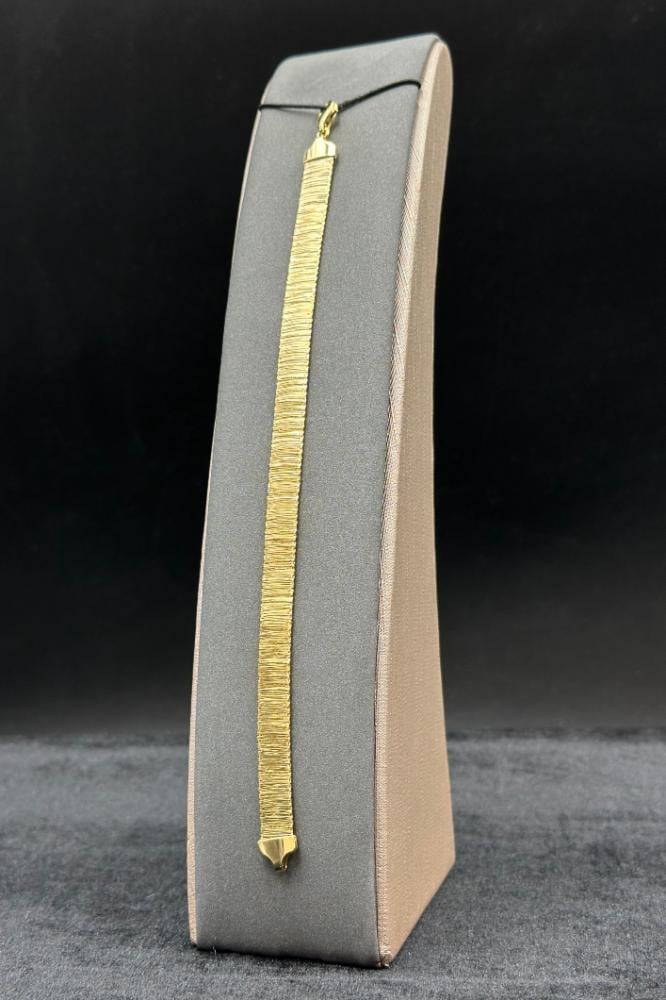 Flat Bracelet (Large Size), Italian Pure Gold, 18K, Weight 8.8 g