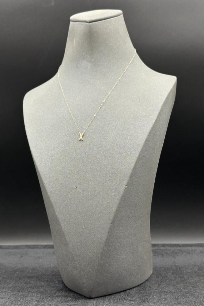 Gold necklace, diamond design, 18K, weight 0.3 grams