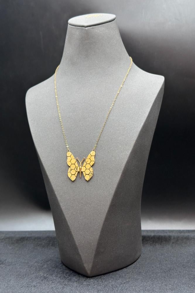 Gold necklace for women 21k with a refined design 4.5 g