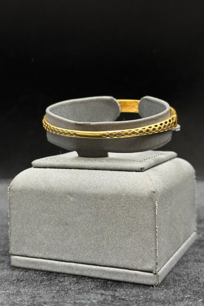 Pure Gold "I Love You in All Languages" Bracelet, 21K, Weight 11.2 g