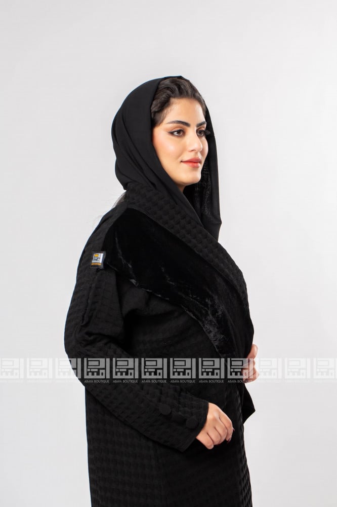 عباية شتوية مخمل