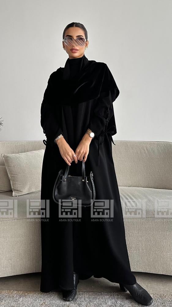 عباية سوداء شتوية  بشال مخملي متصل- 1520