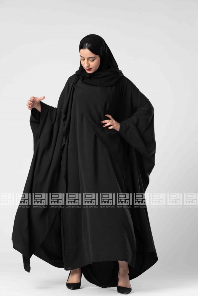 عباية  بشت سوداء بالكامل بياقة مميزة 1164