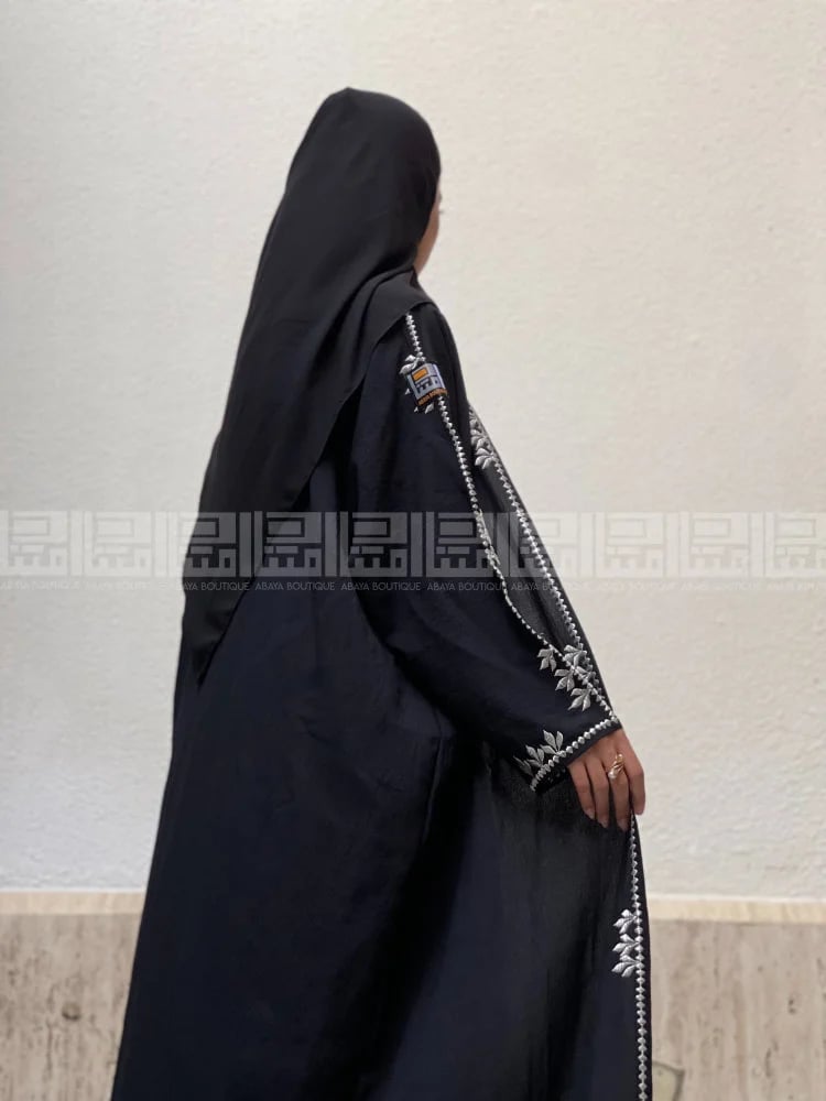 عباية سوداء بنقش سدو فضي 1094
