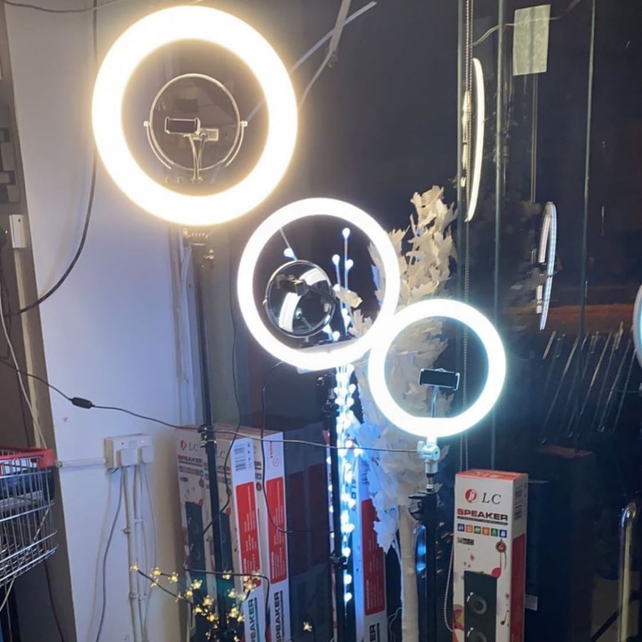 The famous ring light, mobile phone photography aid, 26 cm size