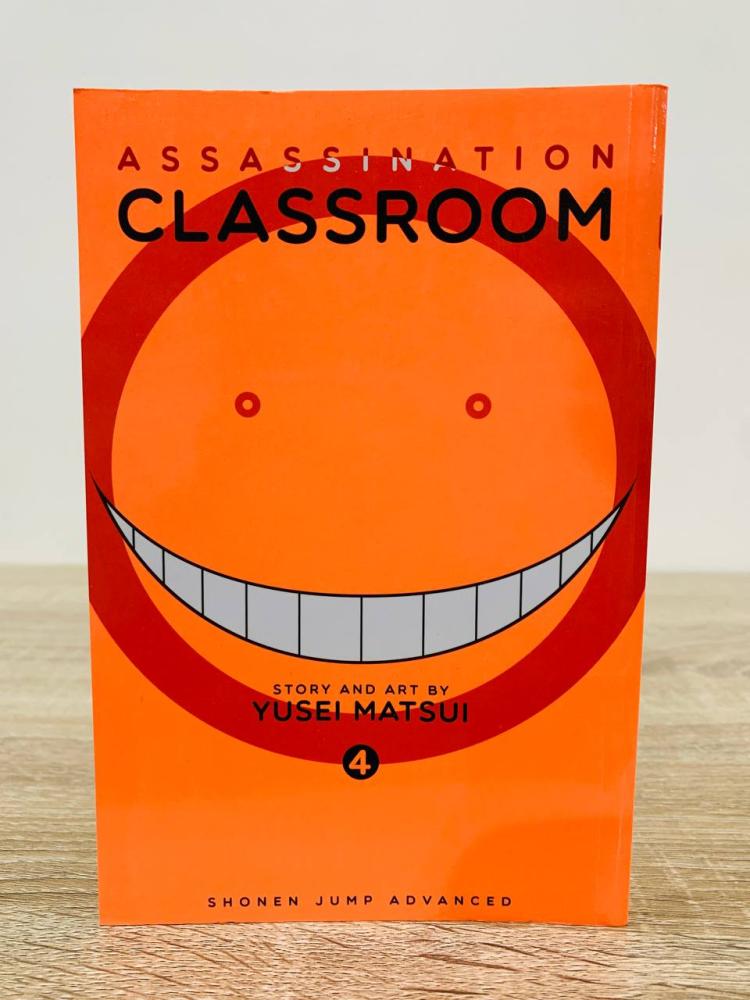 Assassination Classroom 4 ( Manga )  Story by Yusei Matsui