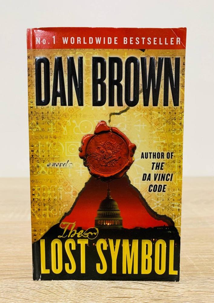 The Lost Symbol  By Dan Brown  Published 2009 Pages 671
