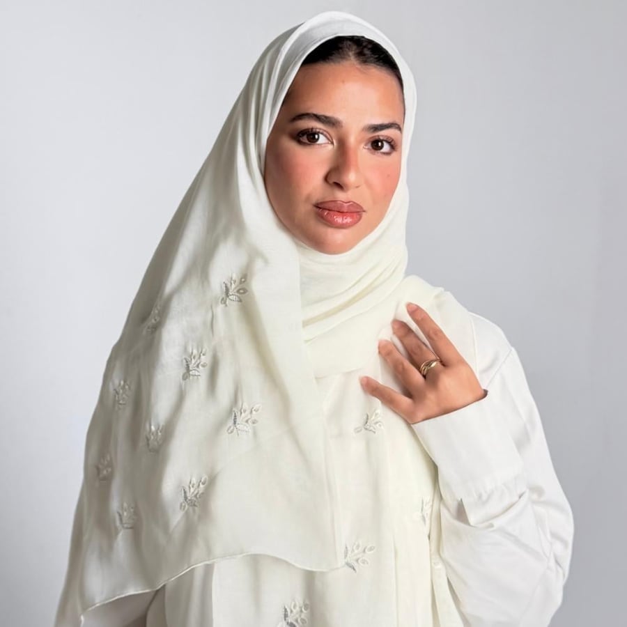 طرحة بوال سوزان -لون اوف وايت عاجي