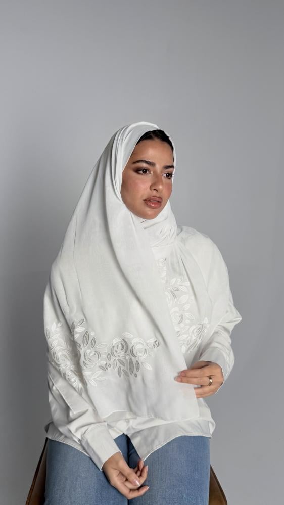 طرحة نرجس ابيض