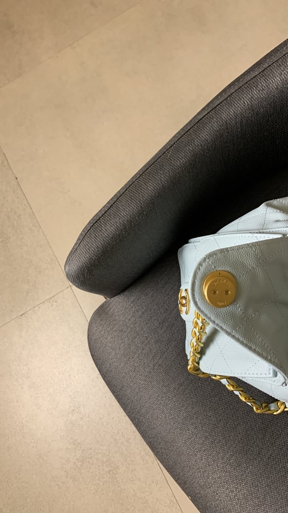شنطة شانيل بيبي بلو مقاس 30cm