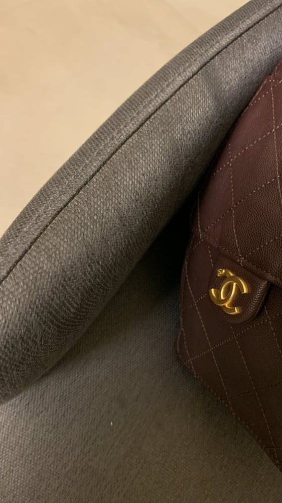 شنطة شانيل 25 بني دارك مقاس 30cm