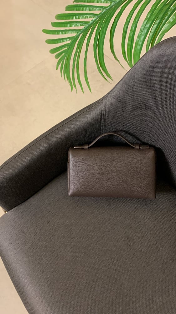 لوروبيانا مقاس 19cm بني دارك (ذهبي)