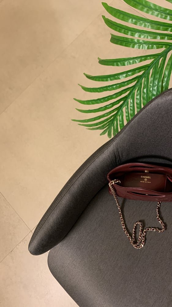Chanel nano 31 chanel 24b (برغندي) مقاس 20cm