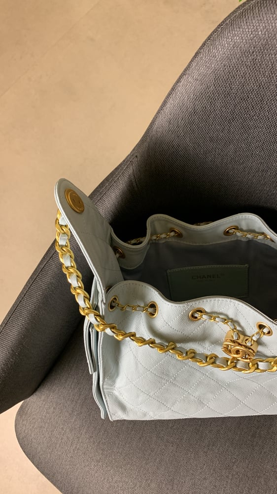 شنطة شانيل بيبي بلو مقاس 30cm