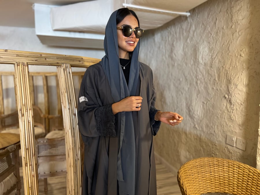 عباية نص بشت كريب ياباني