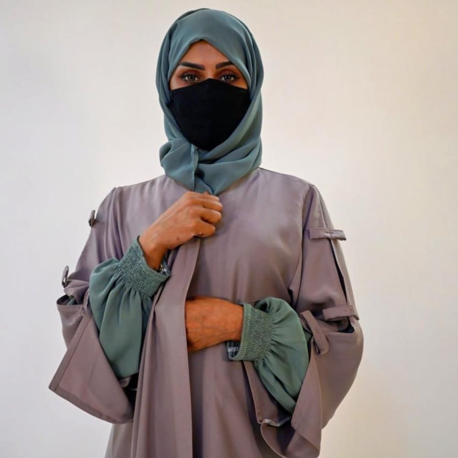 عباية أريج الورد