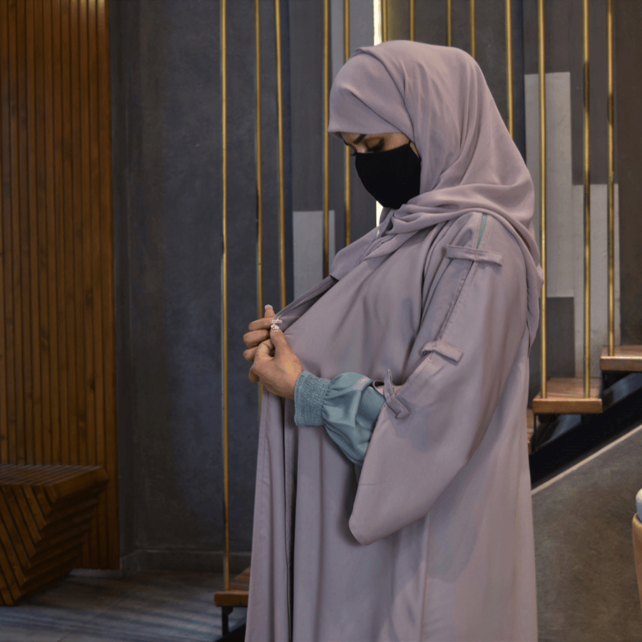 عباية أريج الورد