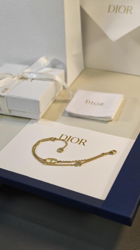 اسوره ديور | DIOR |مع الملحقات