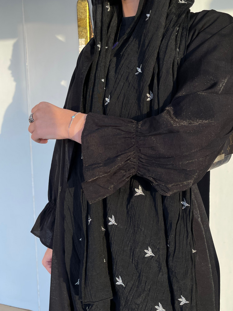طرحه مطرزه اسود