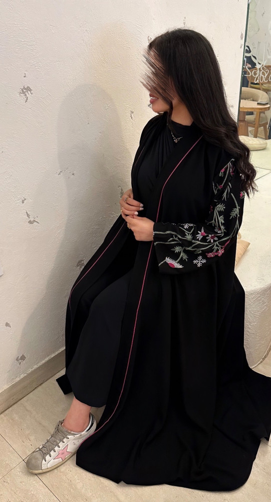 عباية قمر