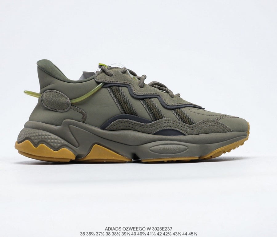 adidas Ozweego”