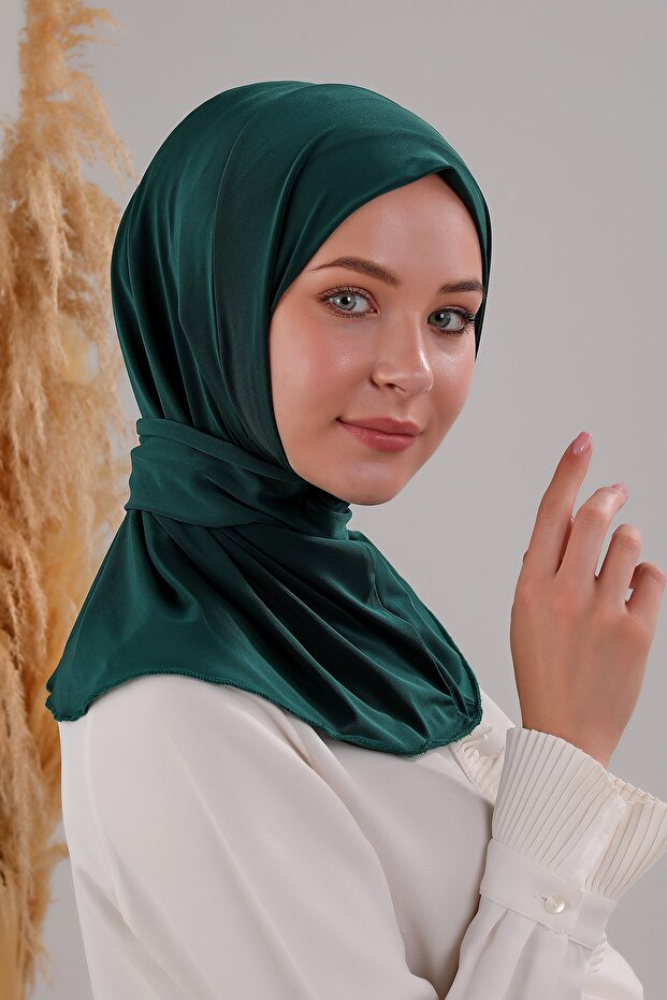 Melodi Scarf – حجاب جاهز بتصميم أنيق ومريح