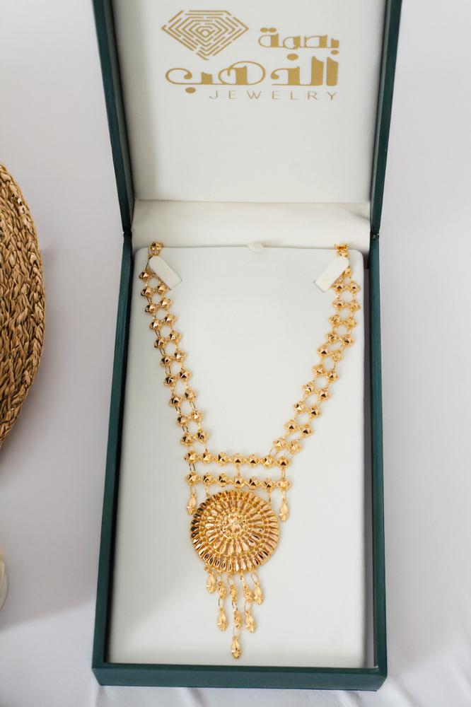 The luxurious Jaber chair rosary, 21 karat