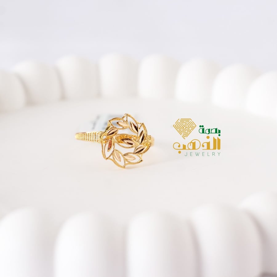 Distinctive 21 carat olive branch ring
