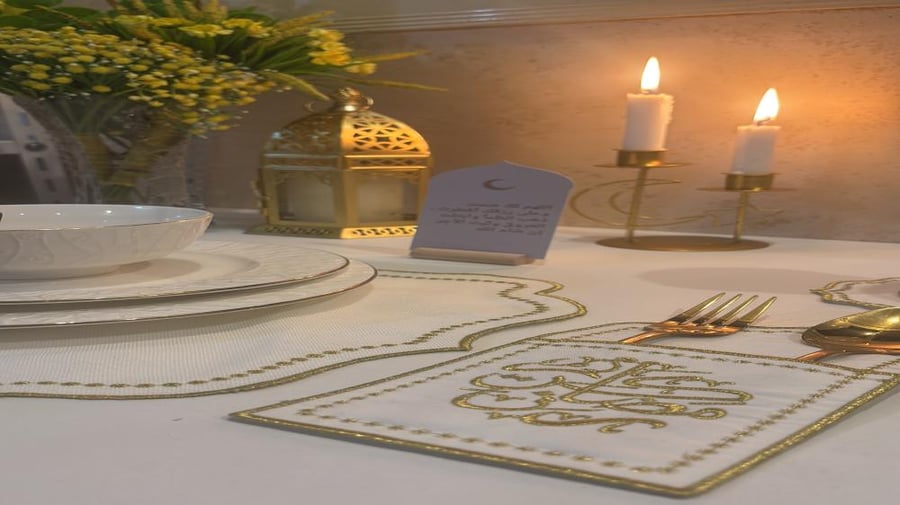 طقم مفارش طاوله 6 اشخاص