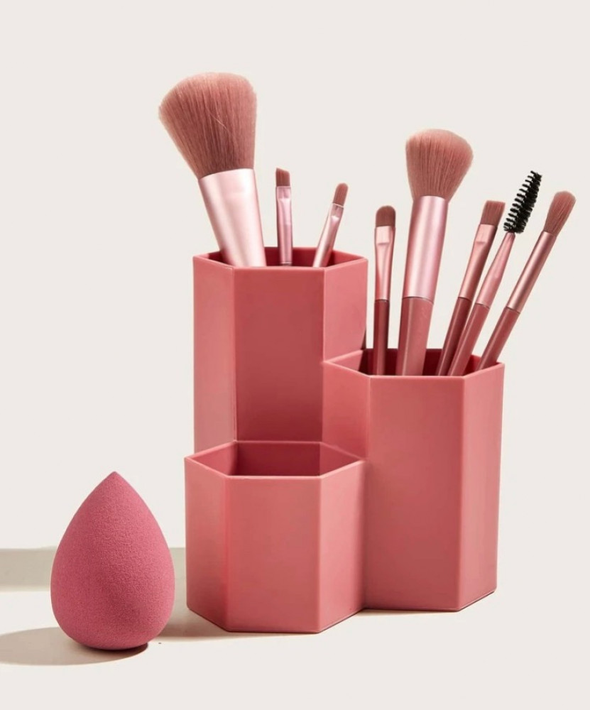 Makeup brush