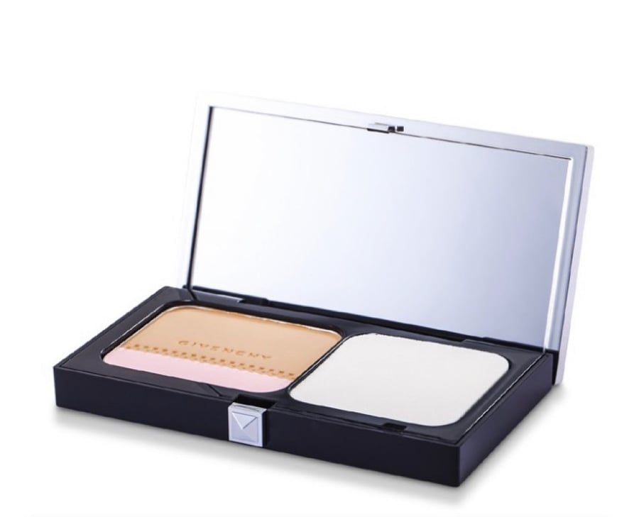 Givenchy powder foundation with concealer