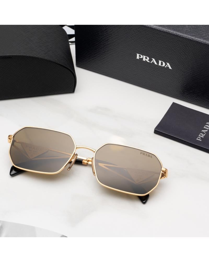 نظارة prada