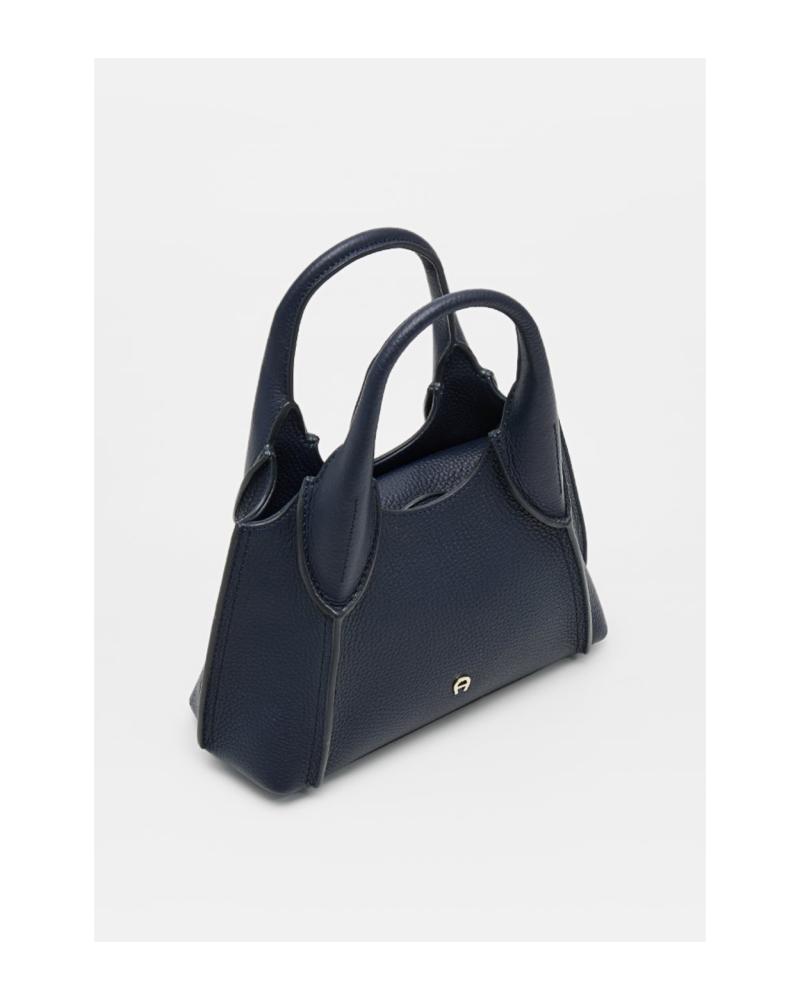 حقيبة aigner s