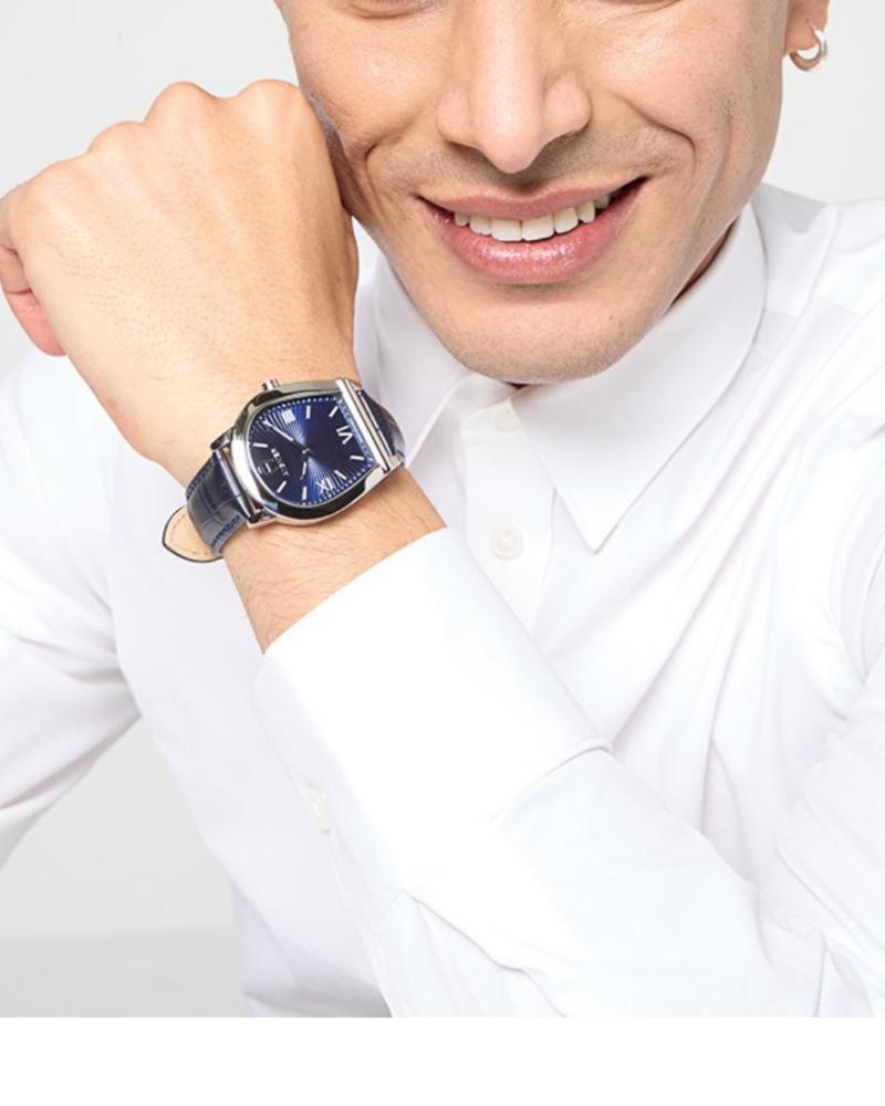 ساعة aigner